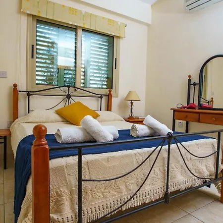 Sea Esta Villa Paralimni